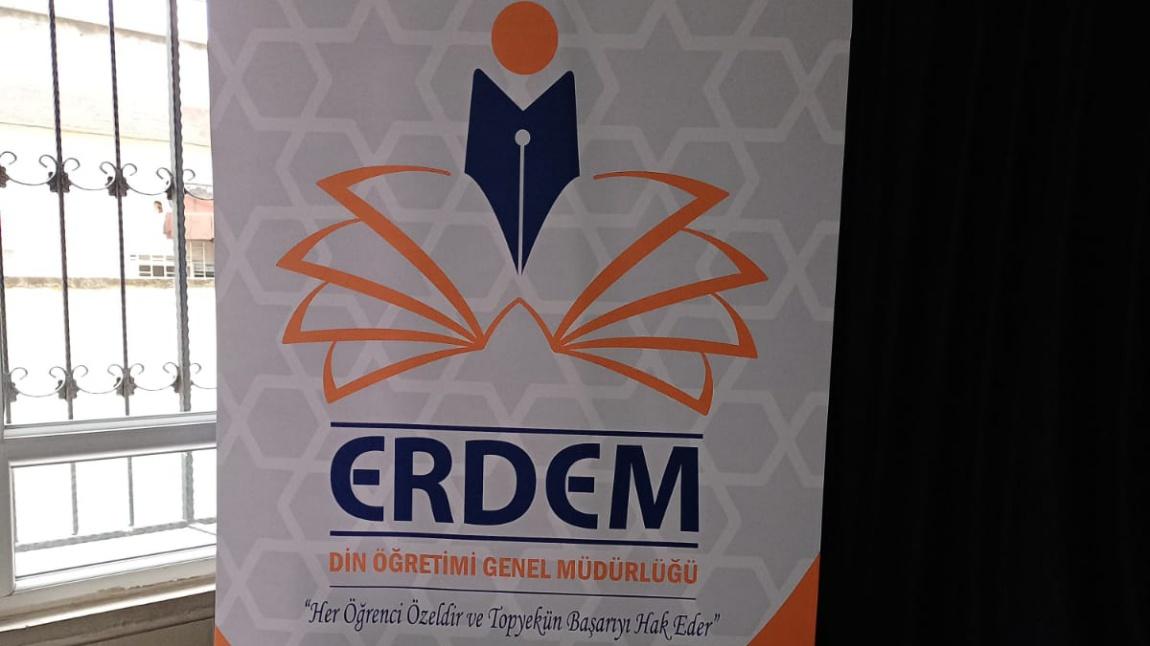 Okulumuz 12.Sınıf Öğrencilerine ERDEM Projemiz Kapsamında Akademik Başarıyı Arttırma Yolları Semineri Yapıldı