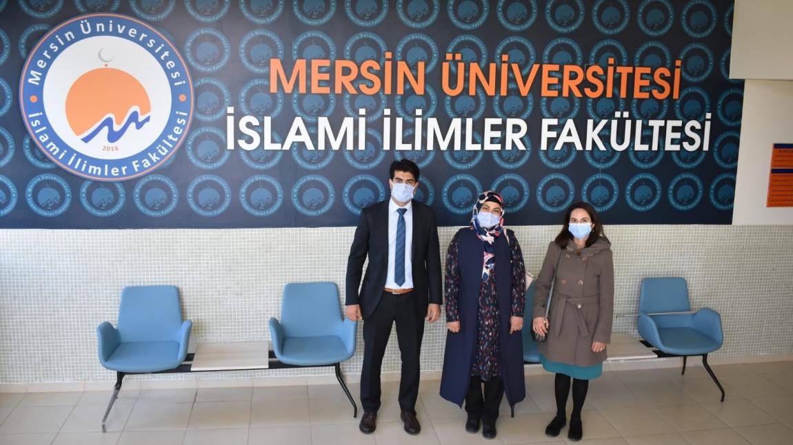 Okulumuzdan Mersin Üniversitesi İslami İlimler Fakültesi'ne Ziyaret